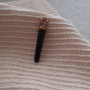 Black onyx pendant
